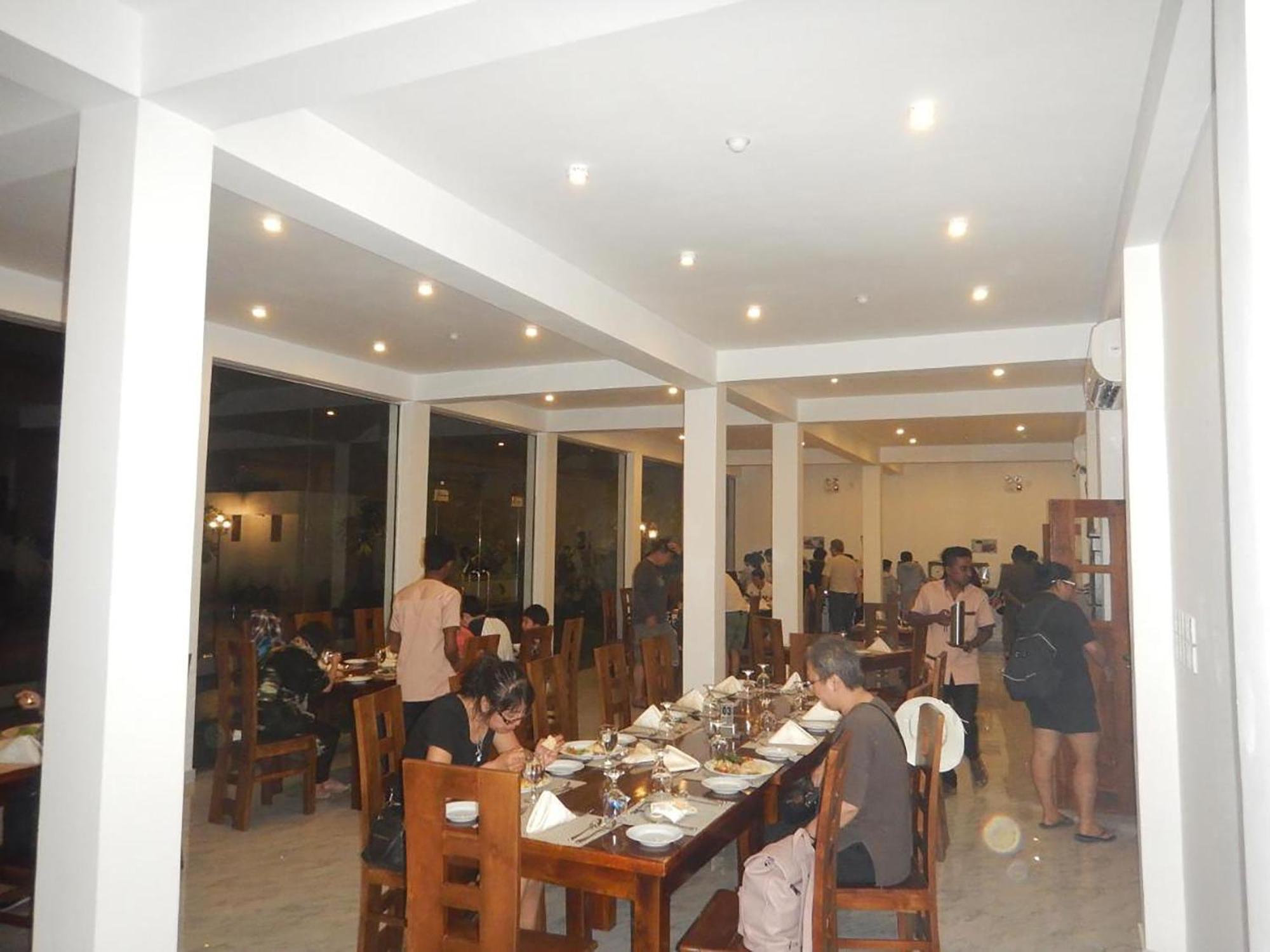 Elephant Eye Hotel Tissamaharama Extérieur photo