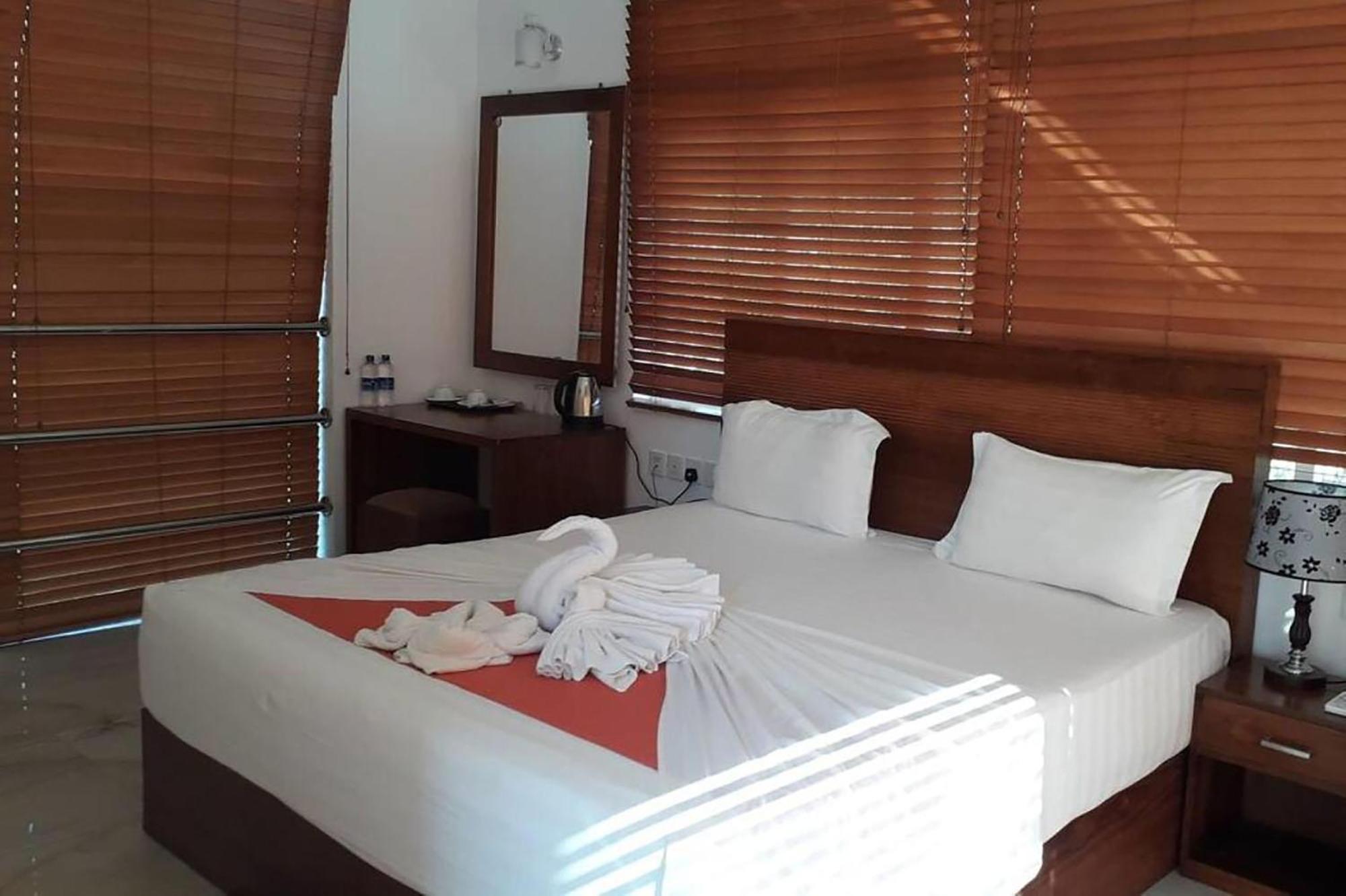 Elephant Eye Hotel Tissamaharama Extérieur photo