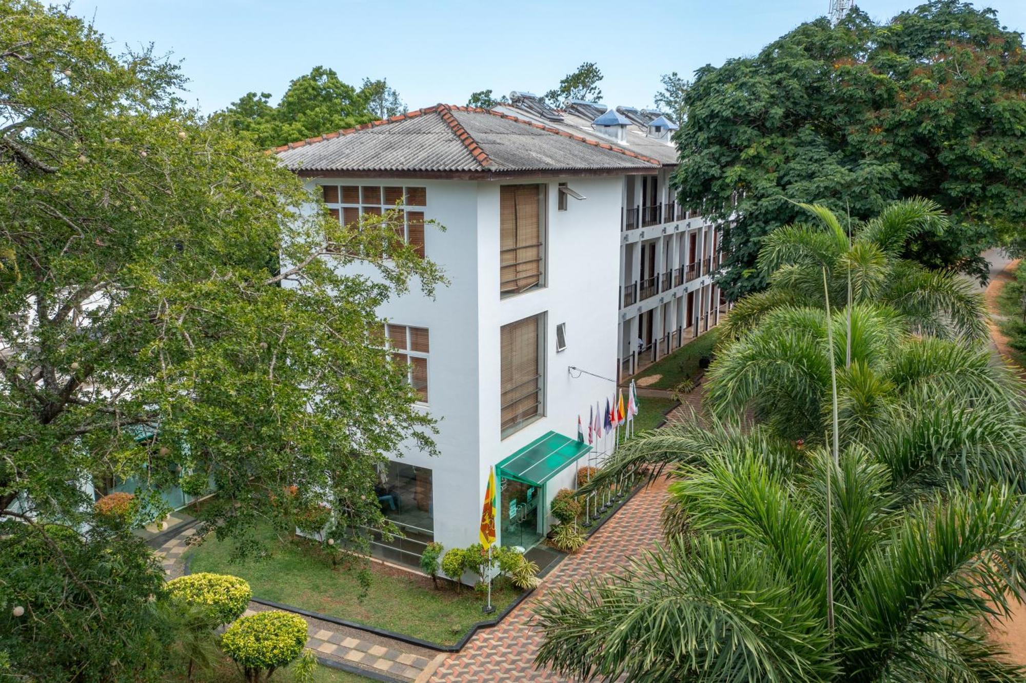 Elephant Eye Hotel Tissamaharama Extérieur photo