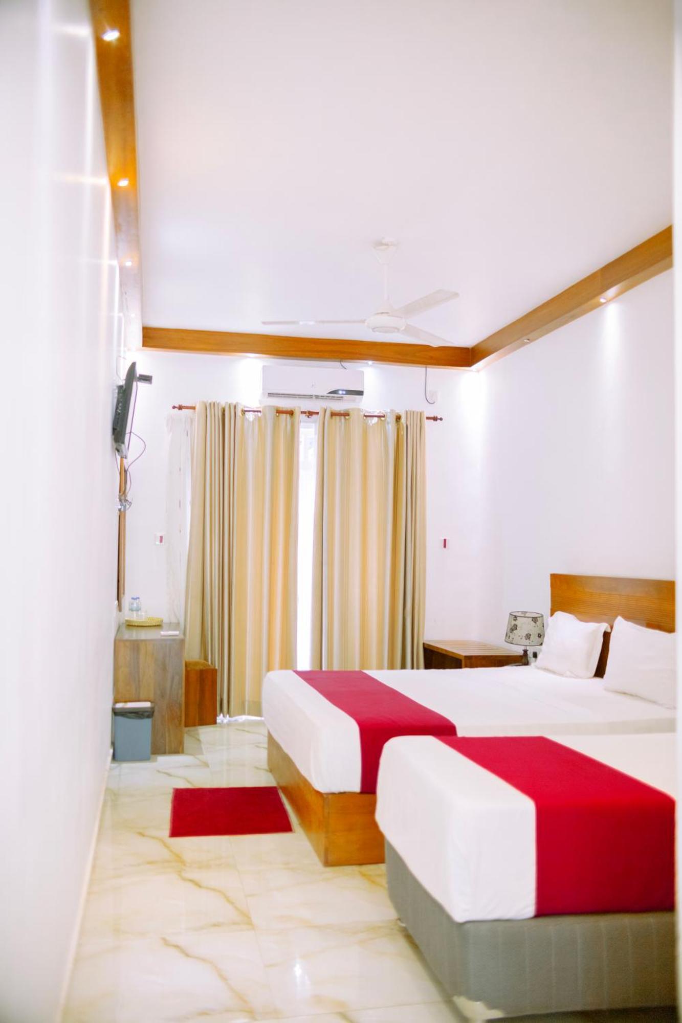 Elephant Eye Hotel Tissamaharama Extérieur photo