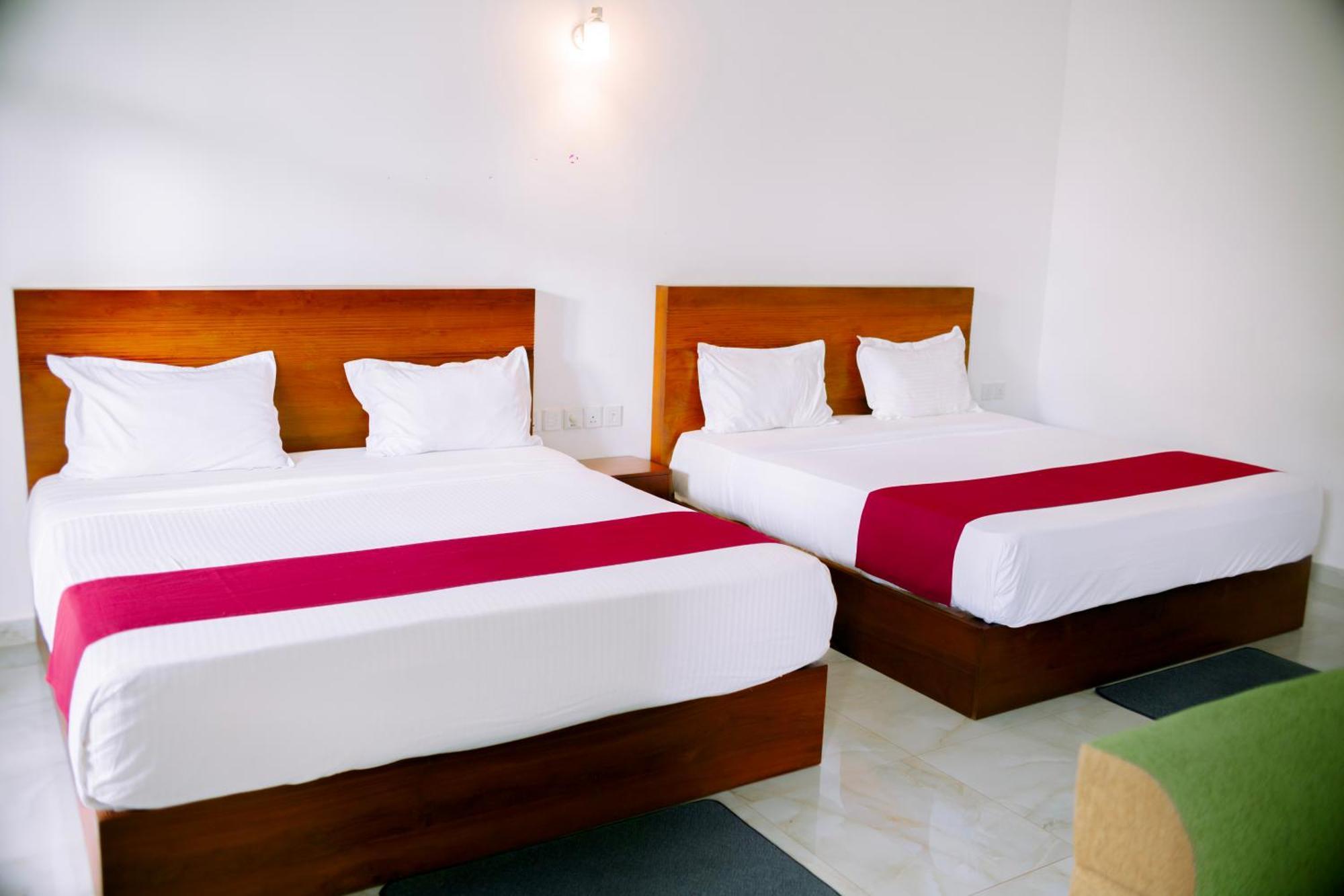 Elephant Eye Hotel Tissamaharama Extérieur photo